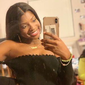 Meet your Posher, Diamond